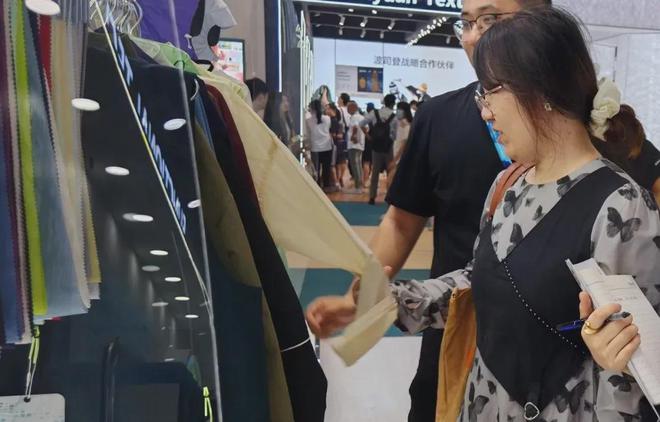 展会调研显示长丝织物下一步的风口都在这儿！