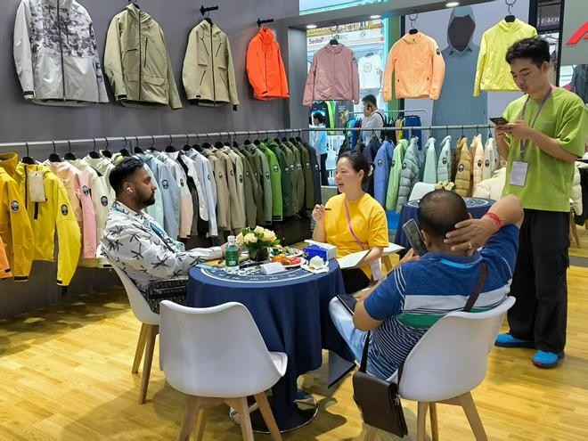 广交会上演“绿色科技秀”!环保鞋服撬动全球市场